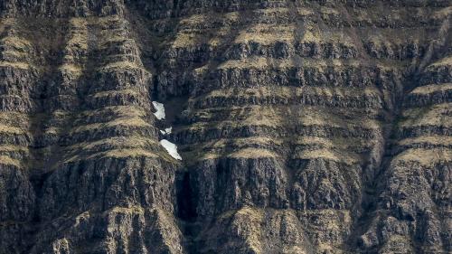 Islands Berge am Arnarfjördur
